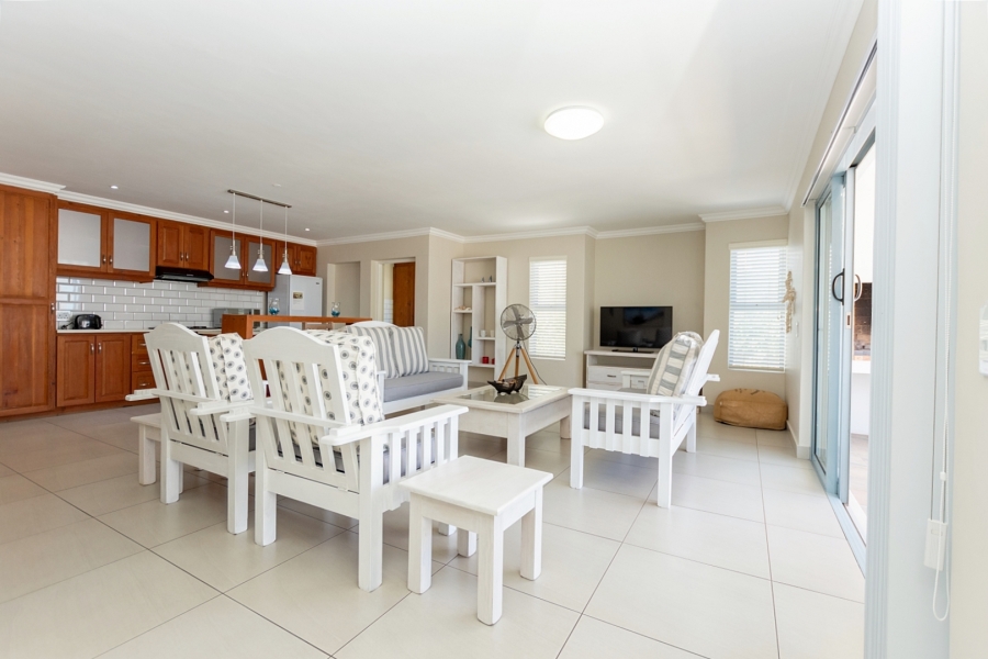 5 Bedroom Property for Sale in Paradise Beach Western Cape